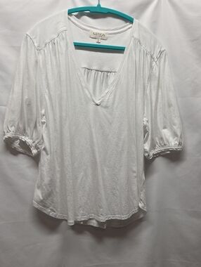 Nation Los Angeles White V-Neck Puff Sleeve Tee 100% Pima Cotton Anthro Barbie